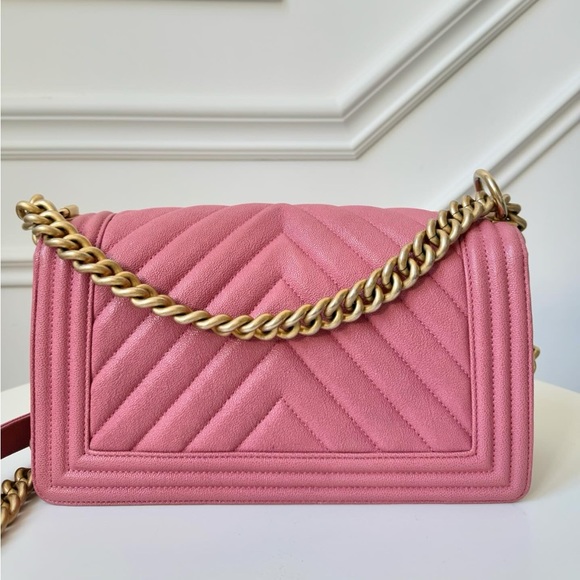 Chanel Leboy Flap Bag - Picture 2 of 13